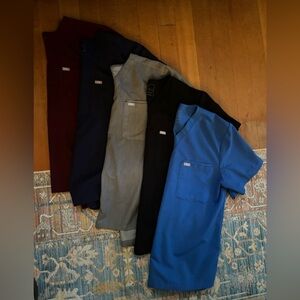 Lot of 5 Men’s XL FIGS Scrub Tops